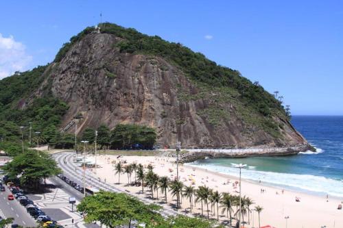 Studios confortaveis na URCA, perto Pao de Acucar, reformados, WI-FI, TV e ar condicionado SPLIT, pa in Urca
