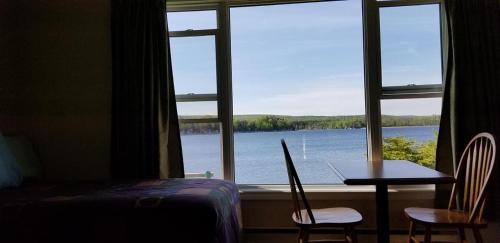 St Ann's Motel & Cottage in แบดเดค (โนวา สโคเทีย)