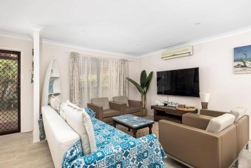 Walking Distance to Birubi Beach in Anna Bay