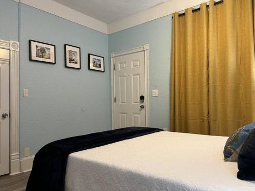 Luxury Suite by Tampa Convention Center & Hospital in Tampa, USA