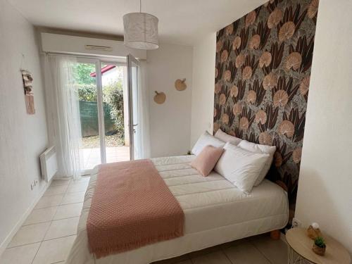 Appartement Cambo-les-Bains, 2 pièces, 2 personnes - FR-1-495-128 (Appartement T2 confortable a Cambo-les-Bains - Terrasse, Parking, Animaux Ok, Internet - FR-1-495-12) in Espelette