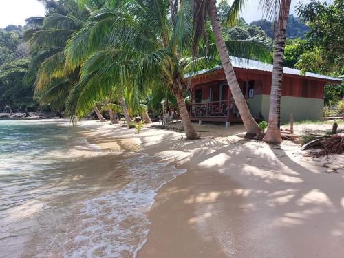 Ella's Place Salang Tioman in Kampung Salang