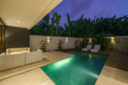 Three-Bedroom Villa image 6
