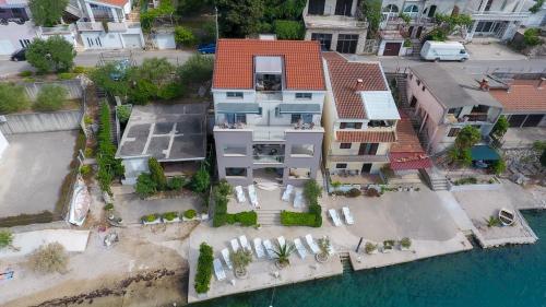  Apartment Antun - Adriatic coast retreat in Blace