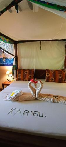 Hapahapa Zanzibar Bungalows