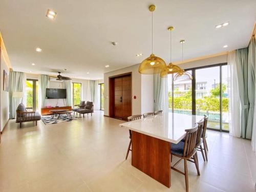 HANA VILLA
