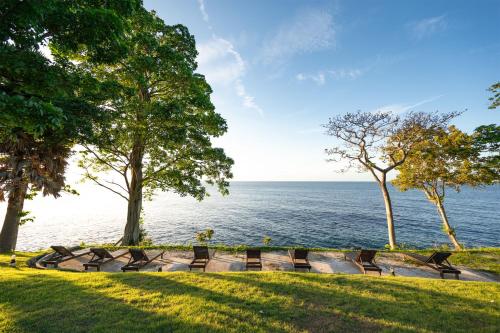ビーチ, バン ラヤ リゾート & スパ (Ban Raya Resort and Spa) in ラチャ島