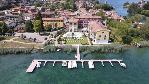  Yachting Residence in Lavena Ponte Tresa