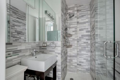 Nolita 2br w balcony wd nr museum groceries NYC-1222 in New York, USA