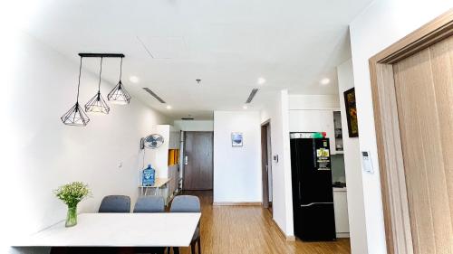 Quadruple Room with Lake View image 6