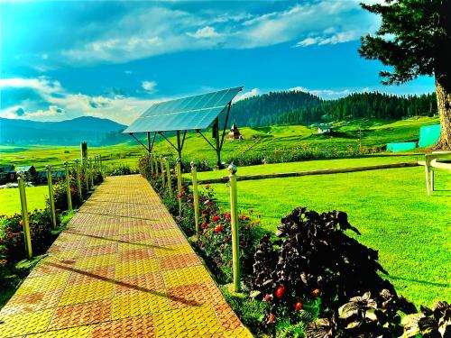 Pine View Resort - Gulmarg