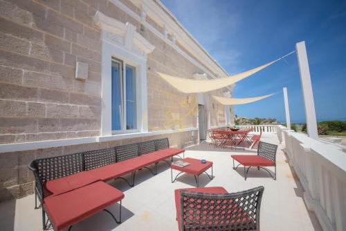  TD Villa De Bellis Historic Villa with Sea View in Monopoli