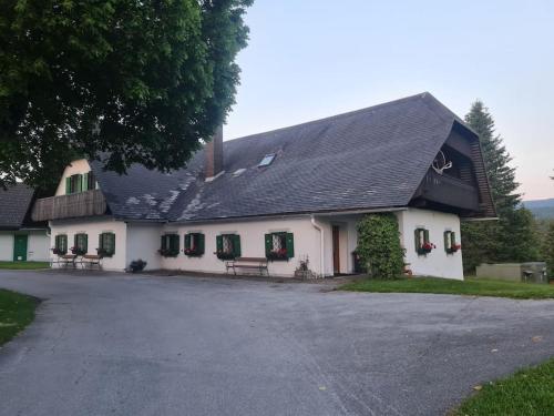  Uriges Landgasthaus in Modriach, Pension in Modriach bei Pack