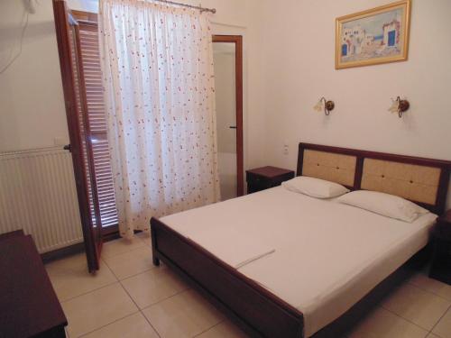 Double Room image 5