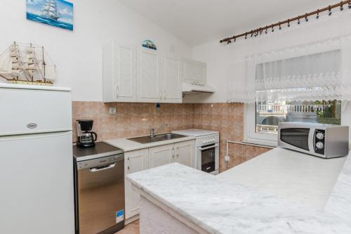 Apartment Vinceljak - image 9
