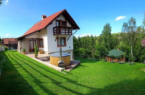 3 bedrooms, 4 beds