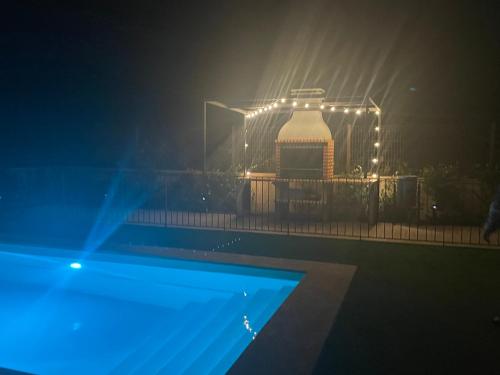 Ca la Joia Casa con piscina privada en la Vall d'en Bas