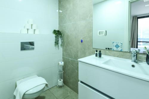 Three-Bedroom Apartment image 10
