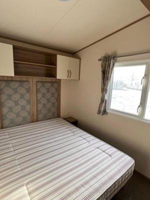 3 Bed 2 Bath Static Mobile Home On Fantastic Park