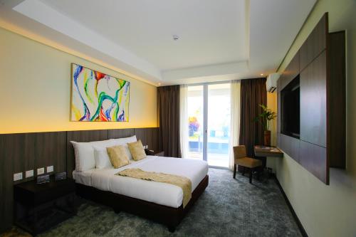 1 queen bed