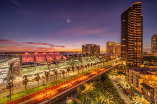 Hilton San Diego Gaslamp Quarter