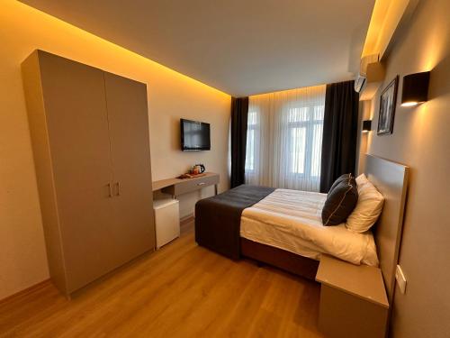 Double Room image 8