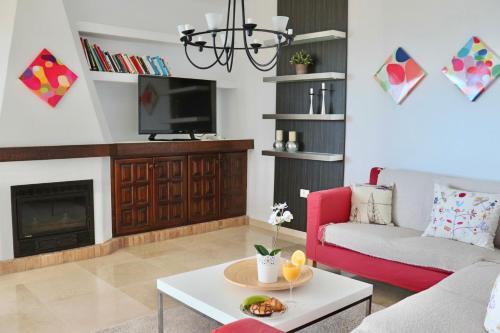 Panoramic Seaview Escape - Tap to explore photos