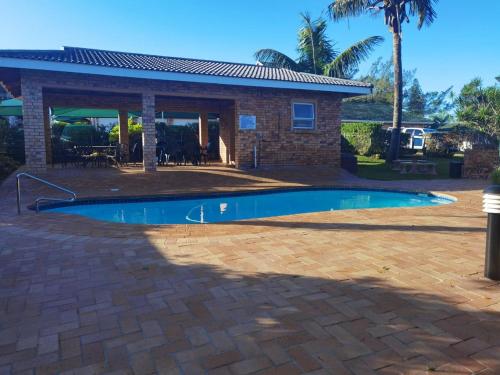 Swimming pool, No 3 Breakerview Bay in Trafalgar