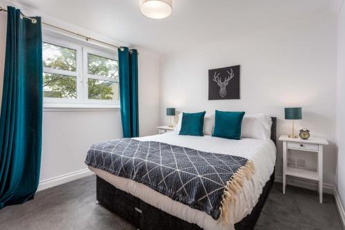 Elms Way No33 – Donnini Apartments - main image