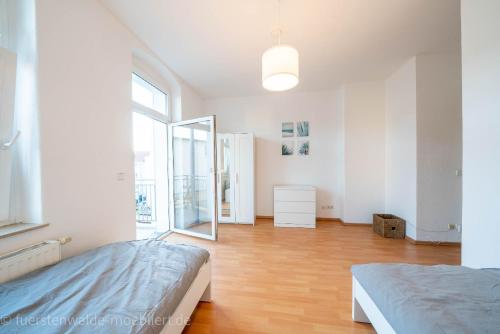 Apt Nikola 3 Zimmer Balkon 72qm Waschtrockner TV Vollausstattung zentral