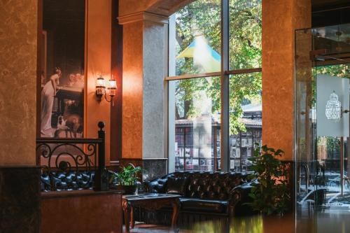Alexandrovskiy Hotel - image 5