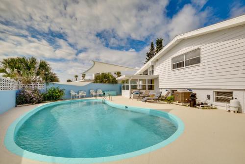 Ormond Beach Home with Pool - Walk to Ocean! in Ormond Beach, USA