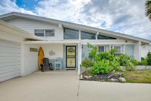 Ormond Beach Home with Pool - Walk to Ocean! in Ormond Beach, USA