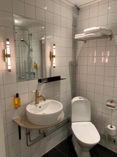 Nybro Stora Hotellet Room Type - Deluxe Double Room with Balcony