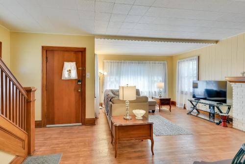 Buffalo Vacation Rental about 8 Mi From Canalside!