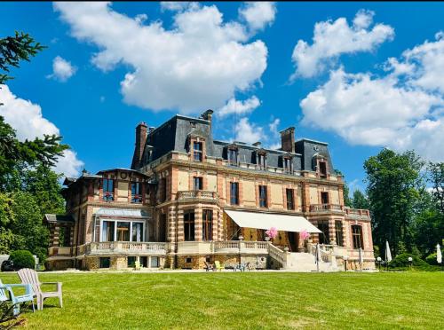 Château de Crènille - Chambre d'hôtes - Chaumes-en-Brie