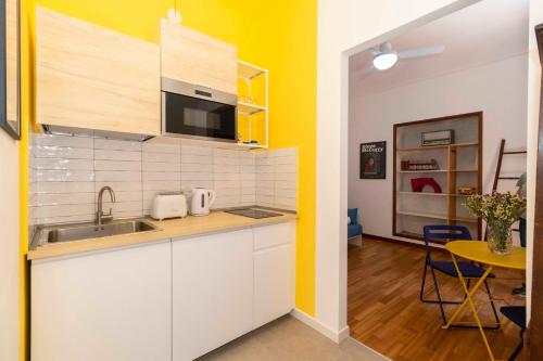 Porta Nuova Comfy Studio