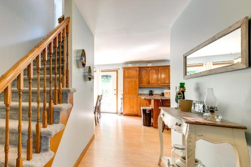 Vermont Vacation Rental about 11 Mi to Lake Willoughby