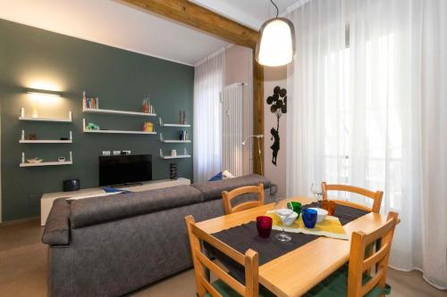NEW! Apt x4 a 1km from Don Bosco Bus Station!, Turín (fotografie 10)