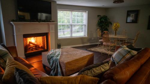 Elis Woodland Escape in Russellville, USA