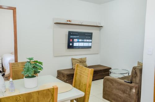 Prox ao hospital HRT e Anchieta e faculdade - wifi- netflix - ar-condicionado