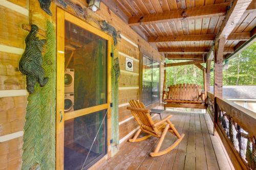 Cozy Log Cabin on 11 Acres 3 Mi to Cherokee Lake!