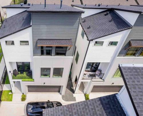 Modern Dream Townhouse in Houston, USA