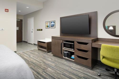 Hampton Inn and Suites by Hilton Lexington Columbia - 편의 시설/서비스