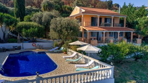 Villa Kitrini- stunning views, a home away from home, near Kassiopi