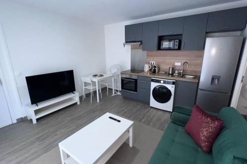 IDF11 Appartement T2 Luxueux Bondy gare, Paris en 15min