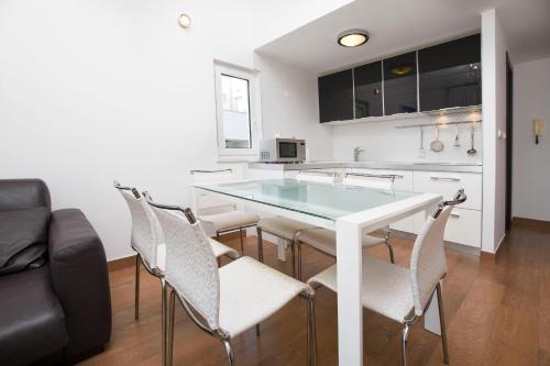 Apartment Marin - Rogoznica