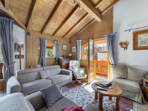 Chalet familial cosy pour 8 pers. près des pistes et commodités à Courchevel Le Praz - FR-1-568-44 (Chalet familial cosy pour 8 pers. pres des pistes et commodites a Courchevel Le Praz - FR-1-568-44) in Le Praz