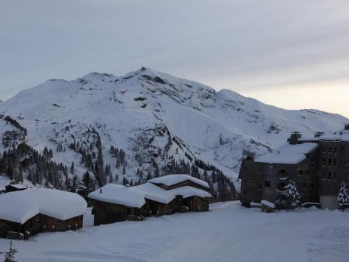 Charmant 3 pièces, 6 pers, balcon, WiFi, ski-in/ski-out - FR-1-314-155 - Location saisonnière - Morzine