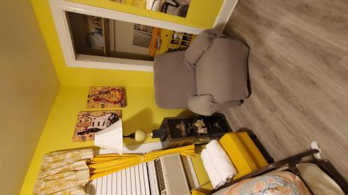 Room in Guest room - Yellow Rm Dover- Del State, Bayhealth- Dov Base